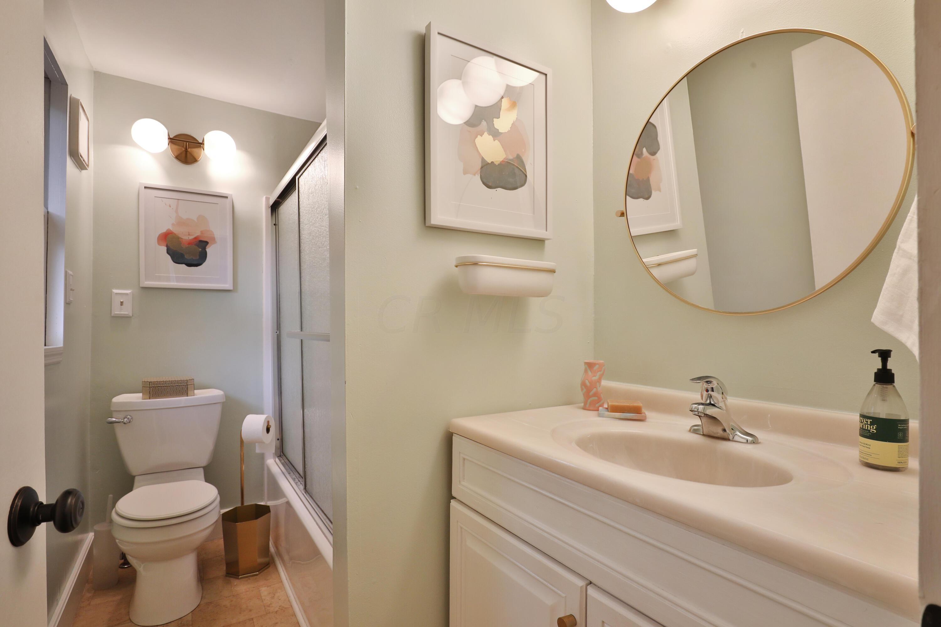 86 West Pacemont Road Columbus, OH 43202 - Photo 12 of 35 Gallery Image 12