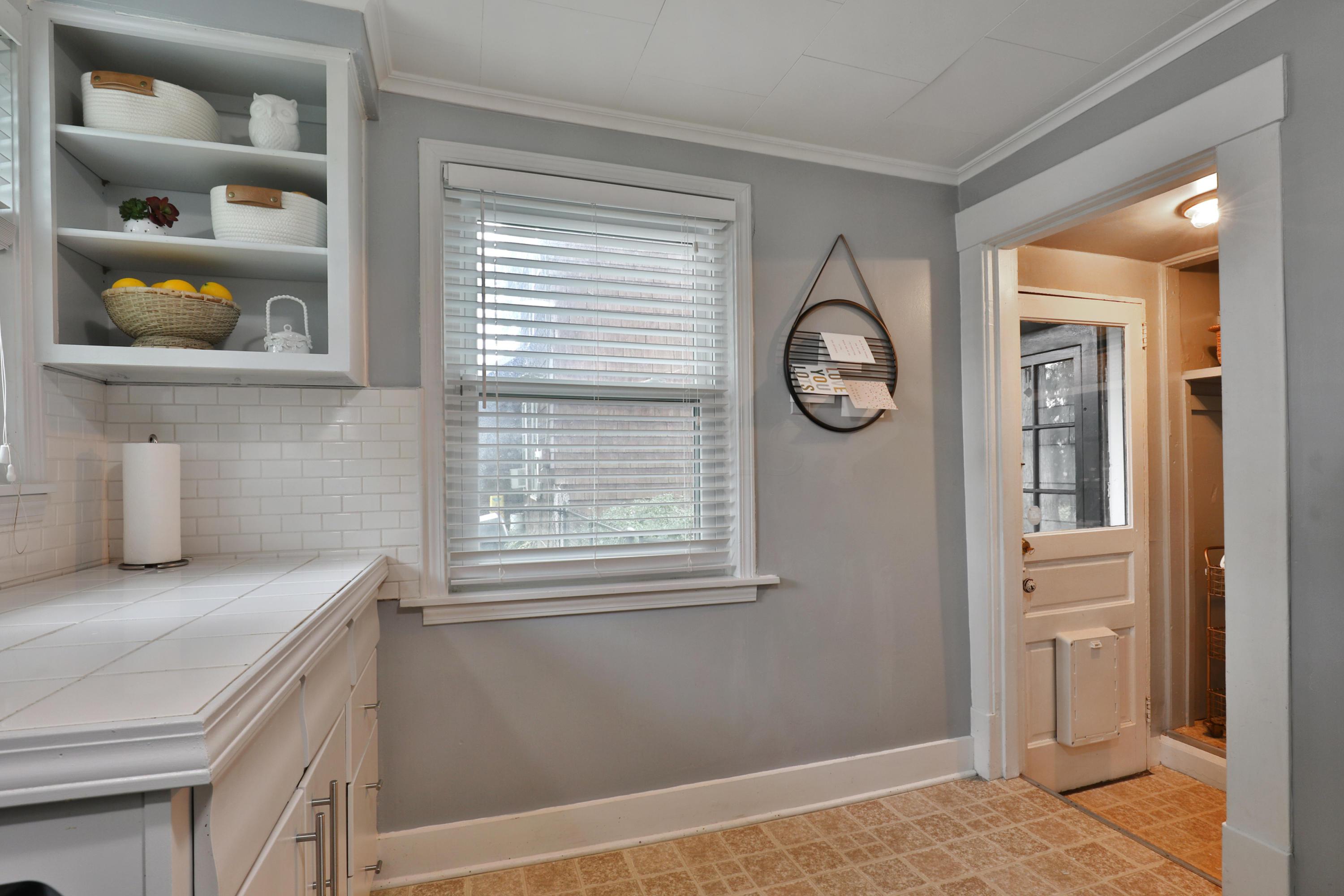 86 West Pacemont Road Columbus, OH 43202 - Photo 18 of 35 Gallery Image 18