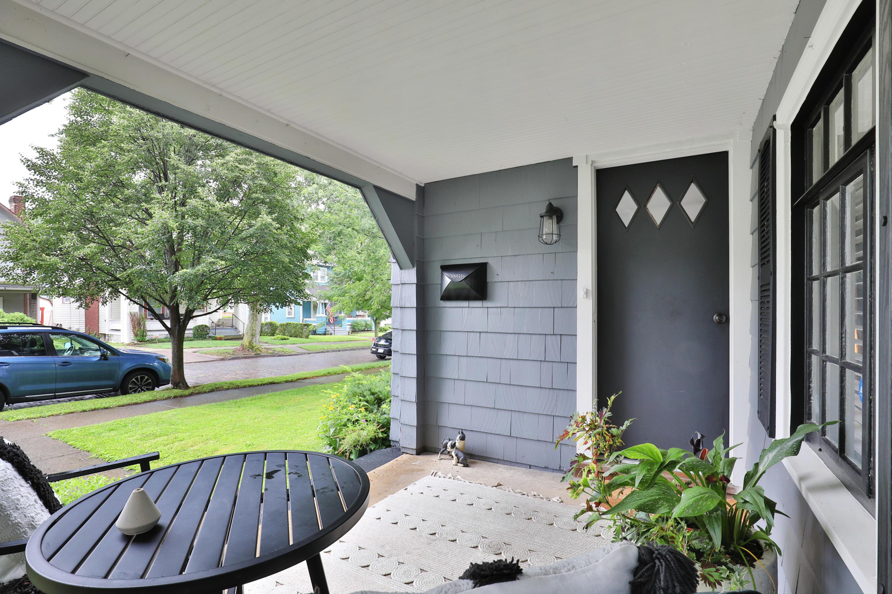 86 West Pacemont Road Columbus, OH 43202 - Photo 4 of 35 Gallery Image 4