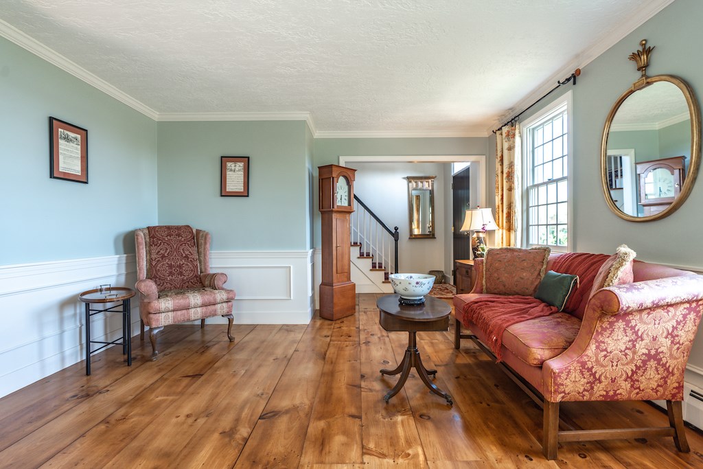49 Oliver Hazard Perry Road Portsmouth, RI 02871 - Photo 16 of 50 Gallery Image 16