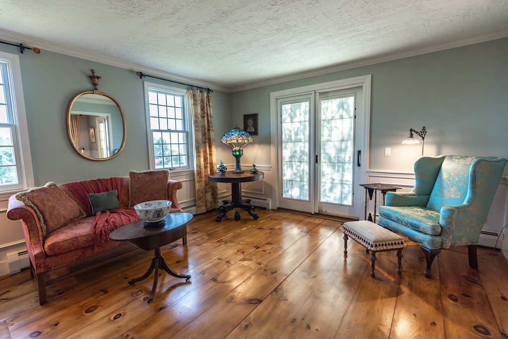 49 Oliver Hazard Perry Road Portsmouth, RI 02871 - Photo 17 of 50 Gallery Image 17