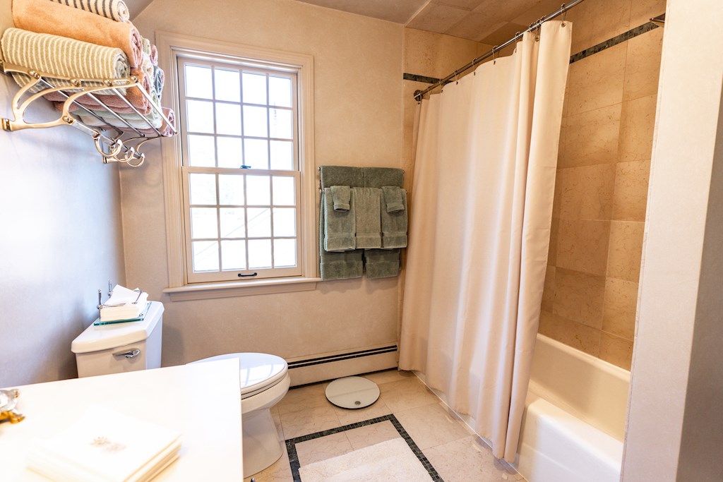 49 Oliver Hazard Perry Road Portsmouth, RI 02871 - Photo 41 of 50 Gallery Image 41