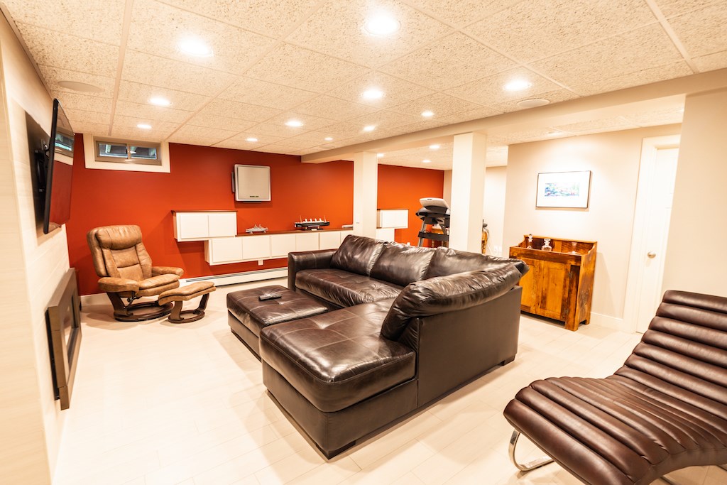 49 Oliver Hazard Perry Road Portsmouth, RI 02871 - Photo 43 of 50 Gallery Image 43