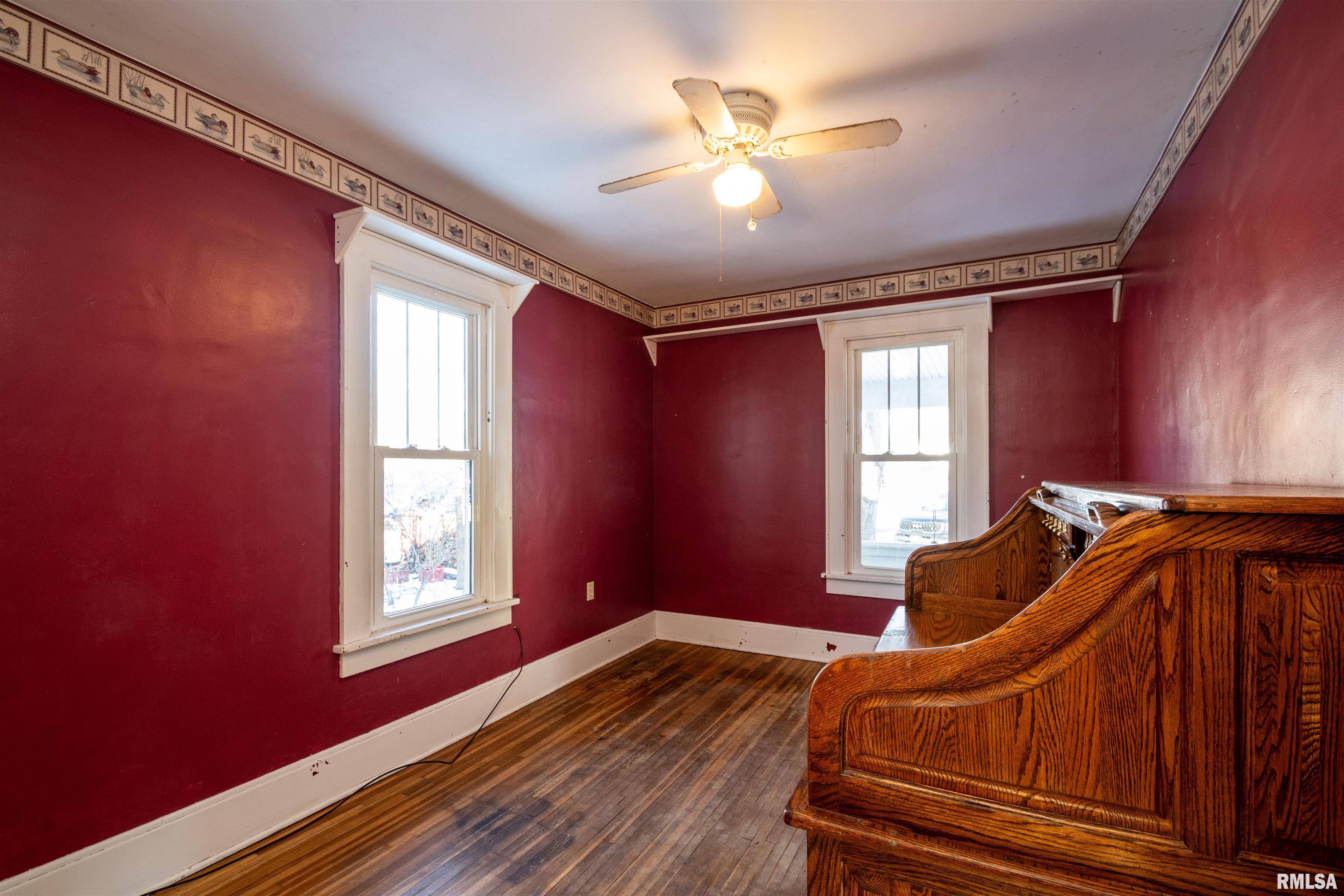1109 North Benedict Street Chillicothe, IL 61523 - Photo 12 of 27