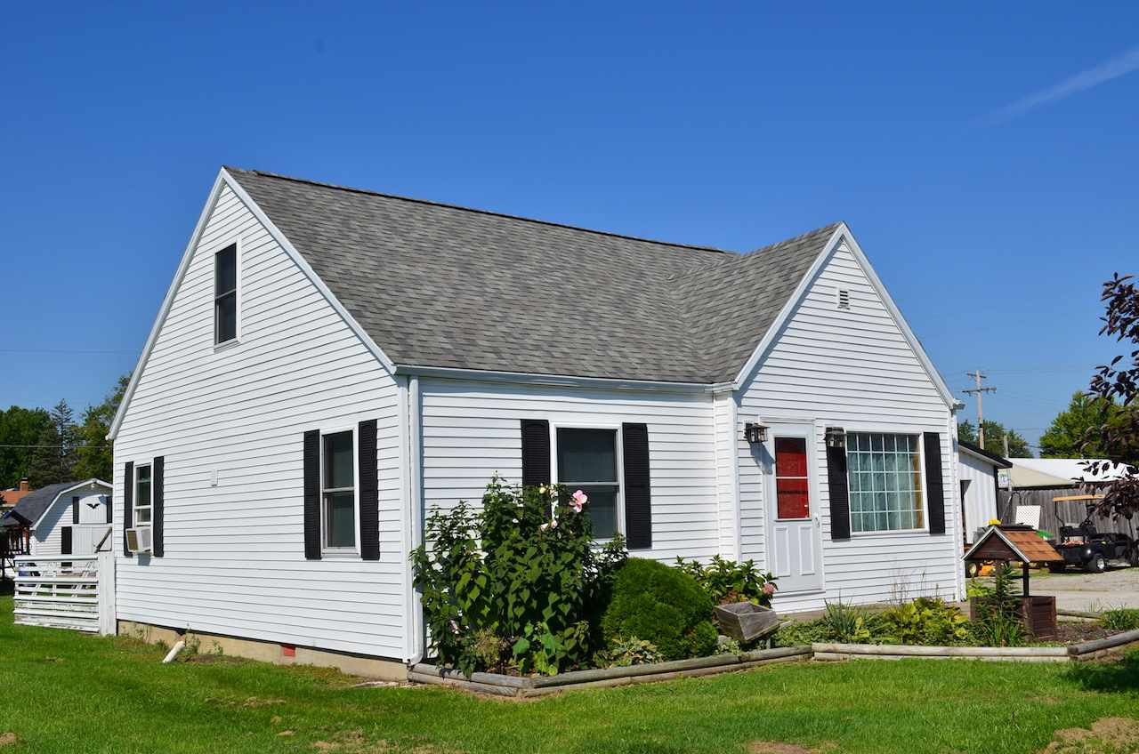 8831 Lima Road Fort Wayne, IN 46818 - Photo 1 of 13
