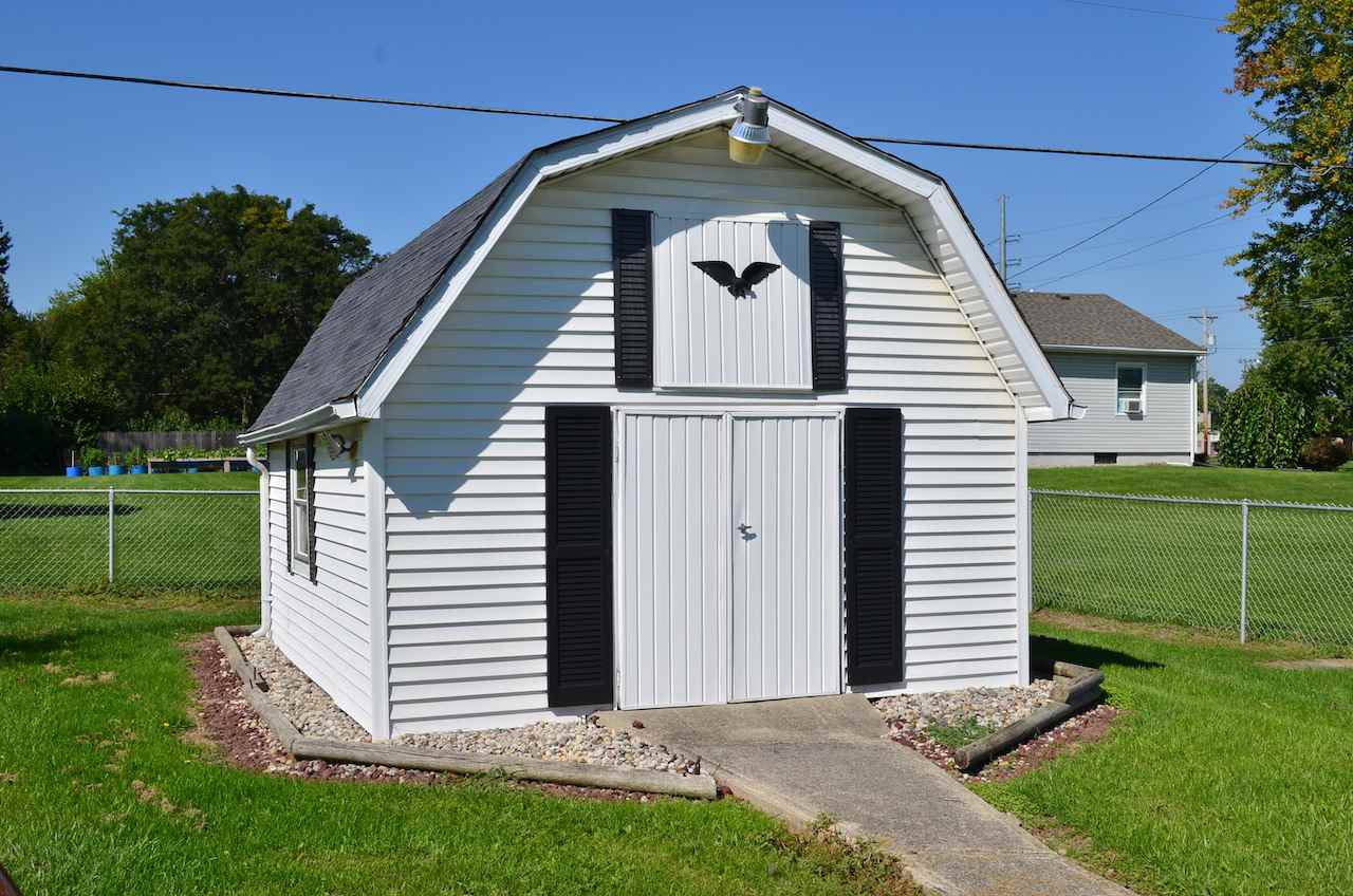 8831 Lima Road Fort Wayne, IN 46818 - Photo 8 of 13