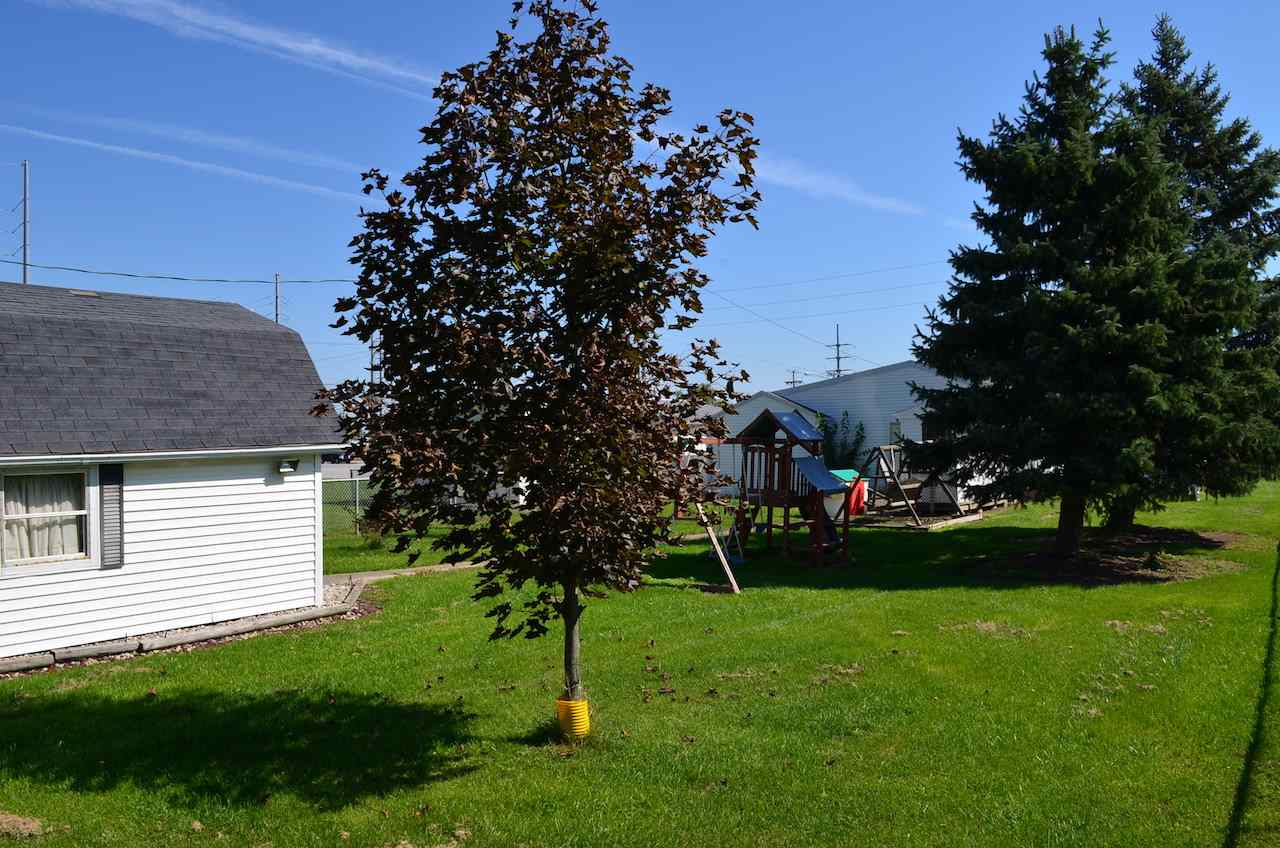 8831 Lima Road Fort Wayne, IN 46818 - Photo 9 of 13
