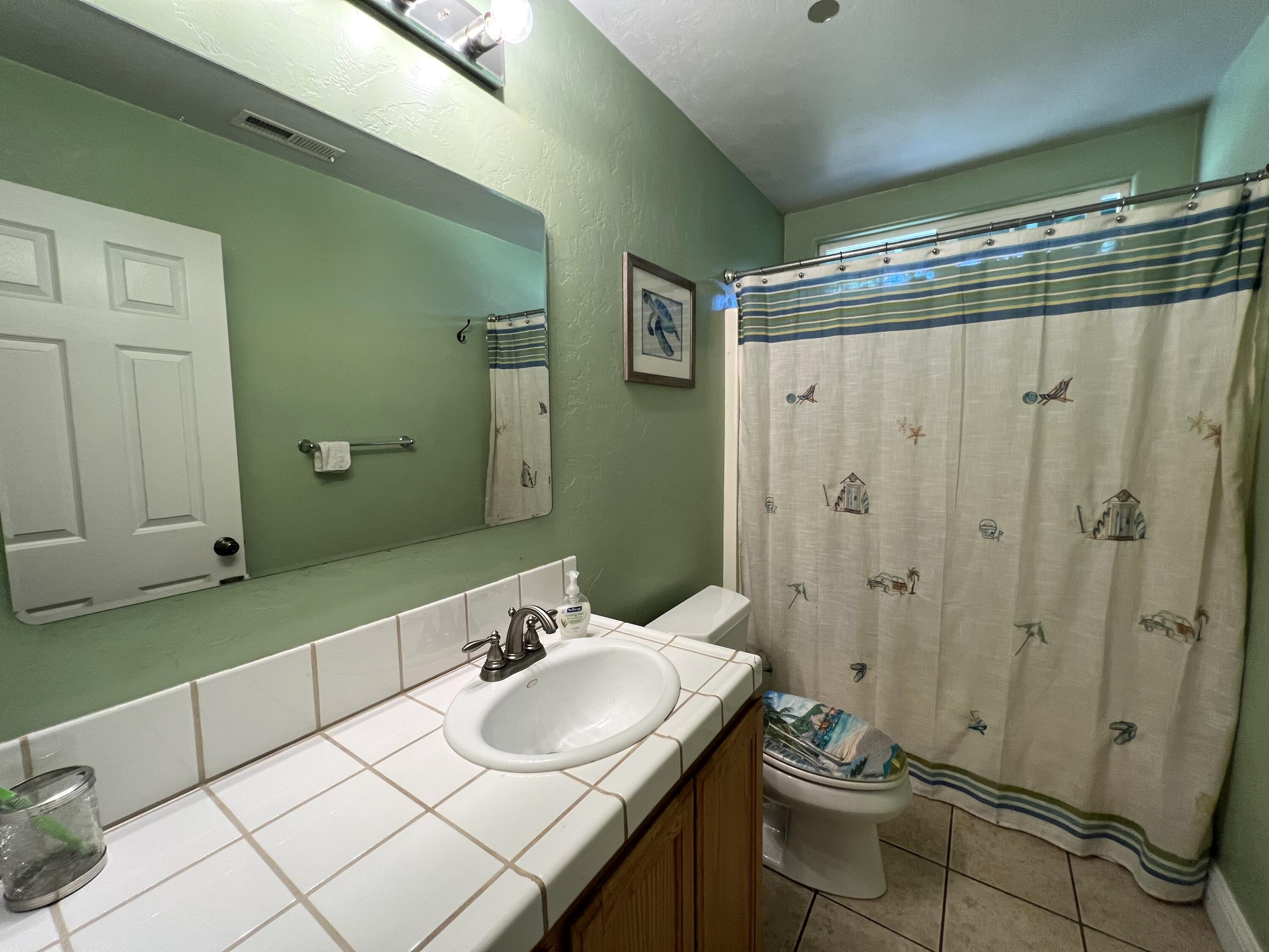 482 Spring Road Shelter Cove, CA 95589 - Photo 25 of 58 Guest bath