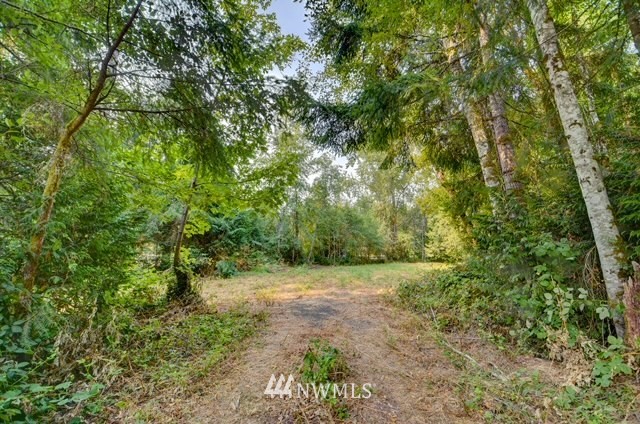 4121 Cooper Point Road Northwest Olympia, WA 98502 - Photo 2 of 15 Gallery Image 2