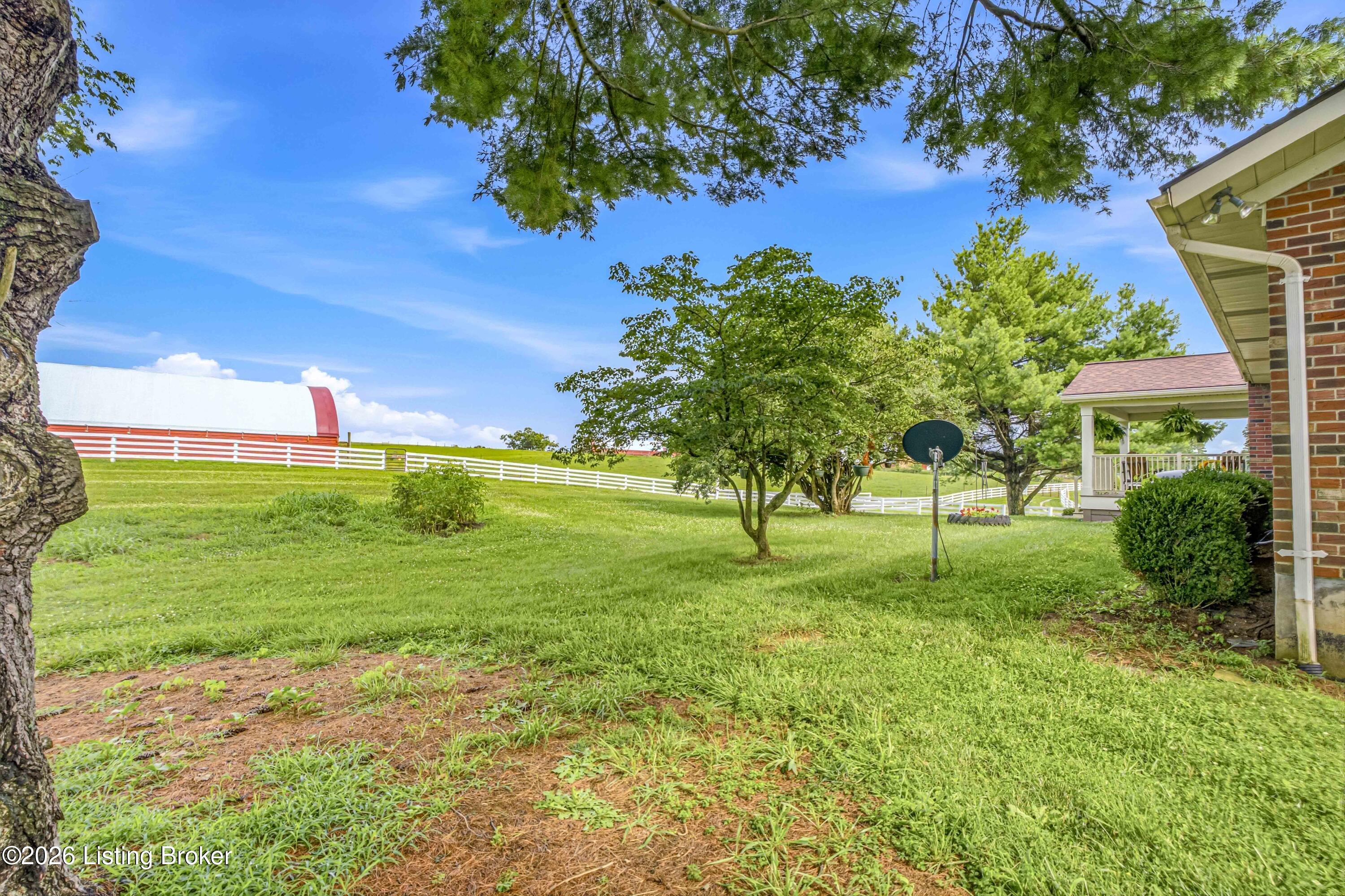 2304 Eminence Road Eminence, KY 40019 - Photo 65 of 71 DSC06395