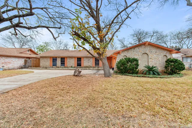 $300,000 | 12926 El Charro Street, San Antonio, TX 78233