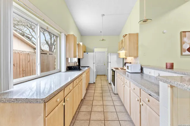 $300,000 | 12926 El Charro Street, San Antonio, TX 78233