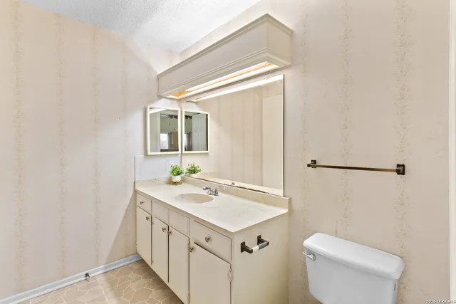 $300,000 | 12926 El Charro Street, San Antonio, TX 78233