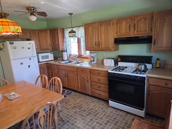 $345,000 | 2817 Jones Street, Delavan, WI 53115