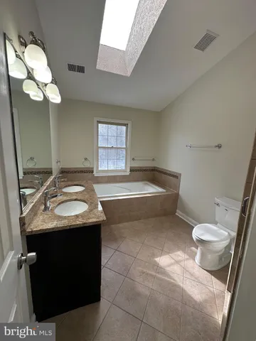 $2,850 | 7809 Koopman Court, Lorton, VA 22079