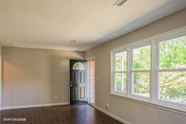 1439 Village Road Charleston, SC 29407 - Photo 3 of 15 living room