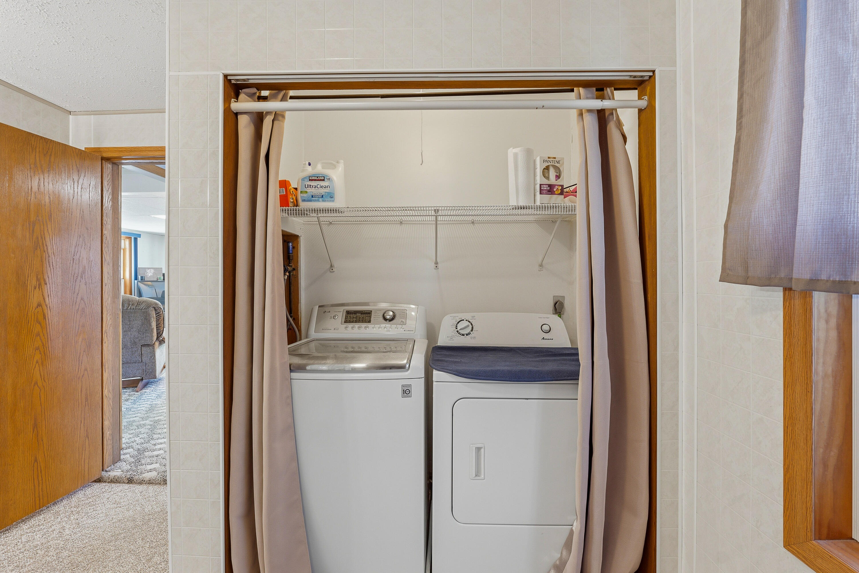 N9306 Highway 42 Herman, WI 53015 - Photo 17 of 43 Laundry