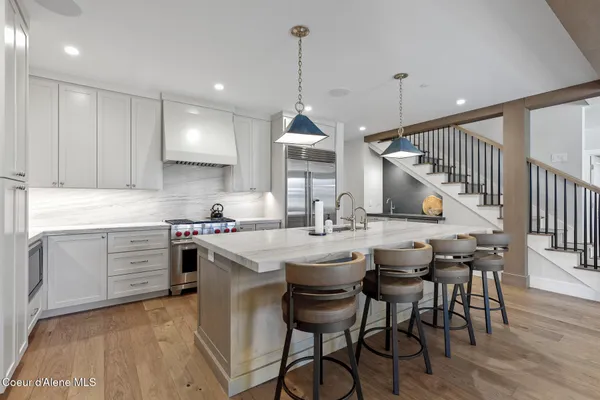 $5,250,000 | 7100 South Gozzer Road, Harrison, ID 83833