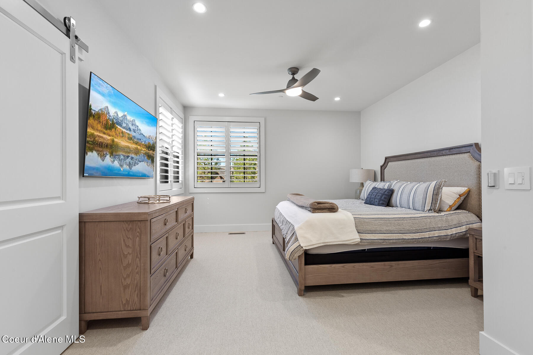 7100 South Gozzer Road Harrison, ID 83833 - Photo 17 of 33 Cottage5-17