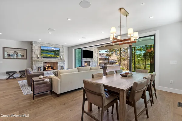 $5,250,000 | 7100 South Gozzer Road, Harrison, ID 83833