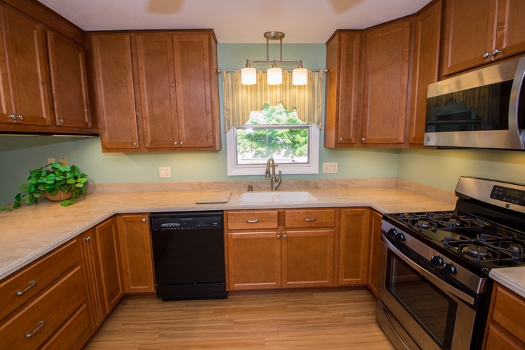 6021 York Road South Bend, IN 46614 - Photo 8 of 36 Gallery Image 8
