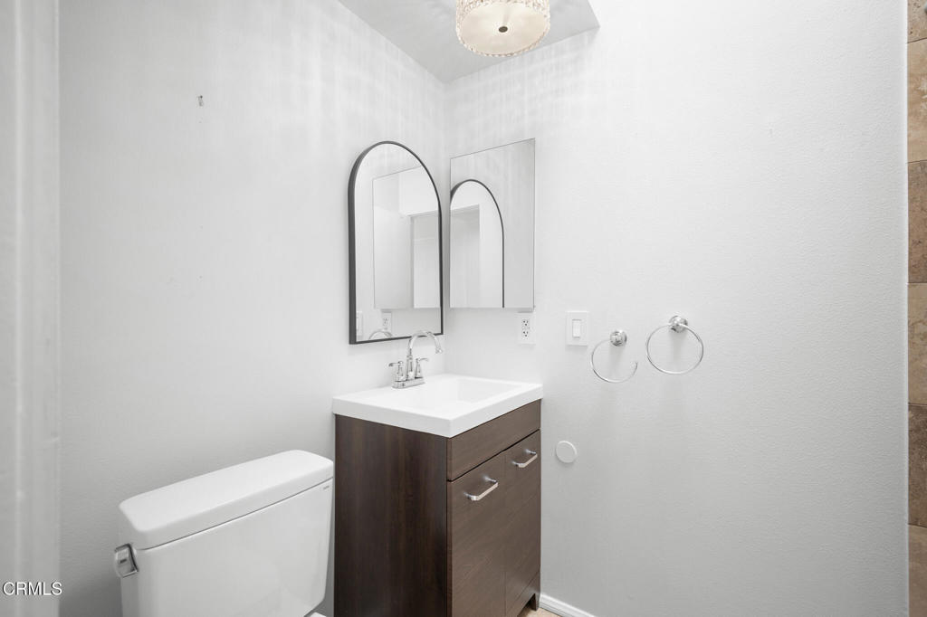 400 Monterey Road, Unit 16 Glendale, CA 91206 - Photo 30 of 42 snaplistla_27