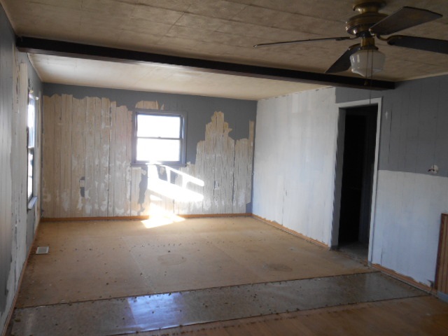 412 West Brayton Road Mount Morris, IL 61054 - Photo 4 of 7 Gallery Image 4