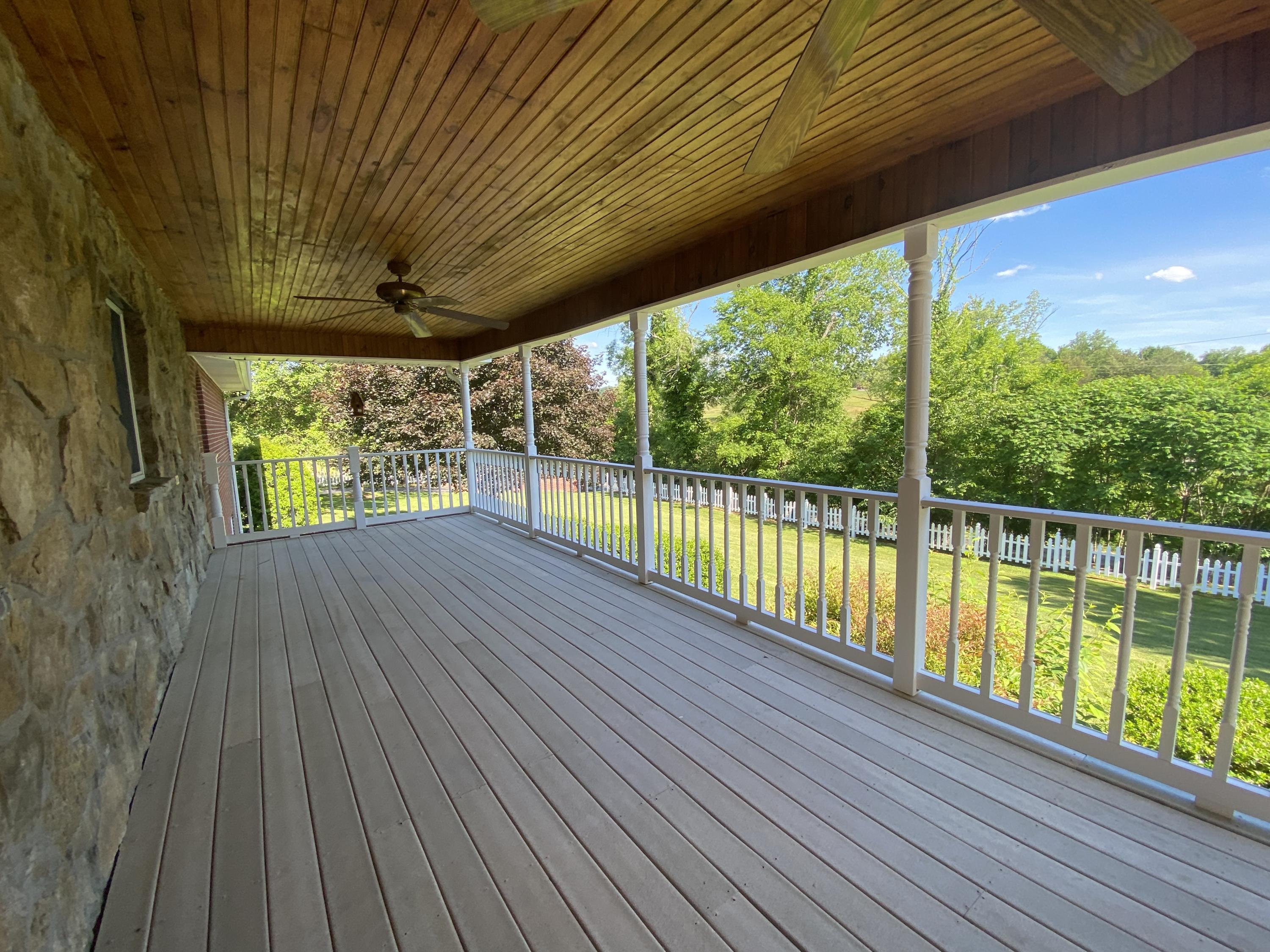 337 Under Pass Road Ewing, VA 24248 - Photo 9 of 33 back porch