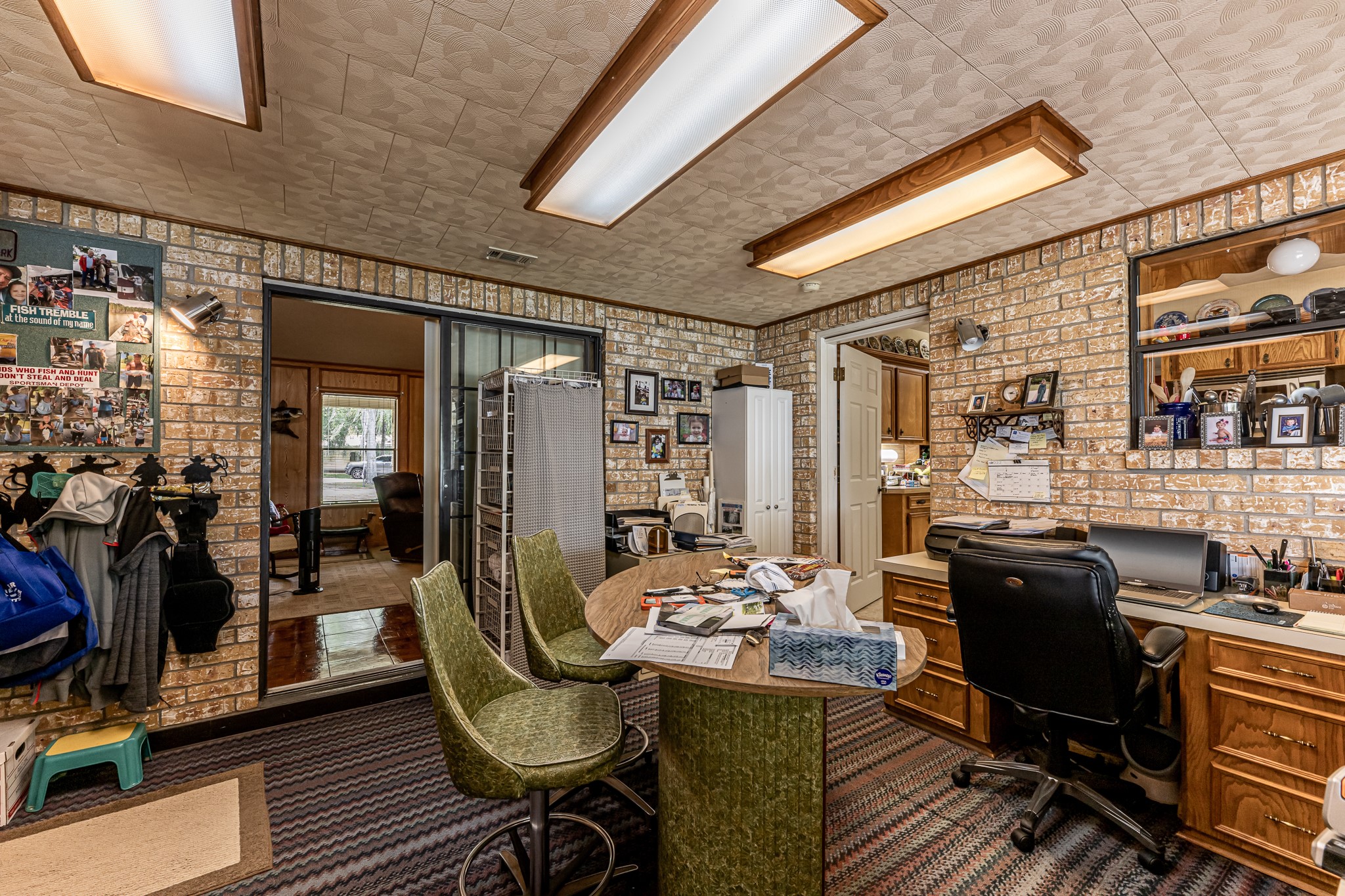 46 Point Loop Huntsville, TX 77320 - Photo 14 of 41