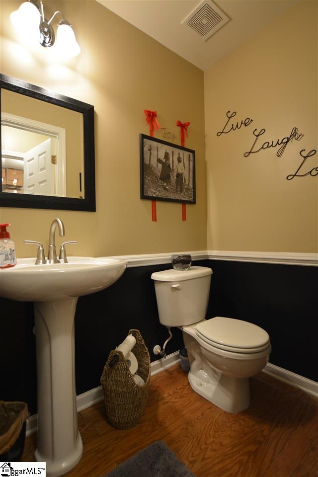 111 Ridgebrook Way Greenville, SC 29605 - Photo 8 of 17 Gallery Image 8