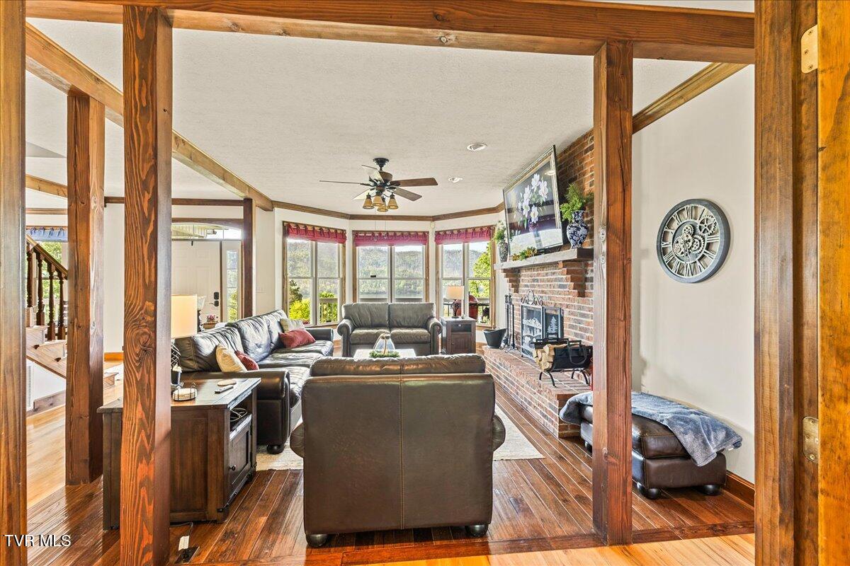 221 Harbor View Road Butler, TN 37640 - Photo 13 of 62 16-128A7081