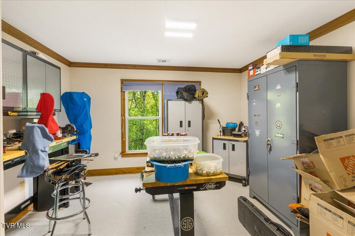 221 Harbor View Road Butler, TN 37640 - Photo 37 of 62 40-128A7024