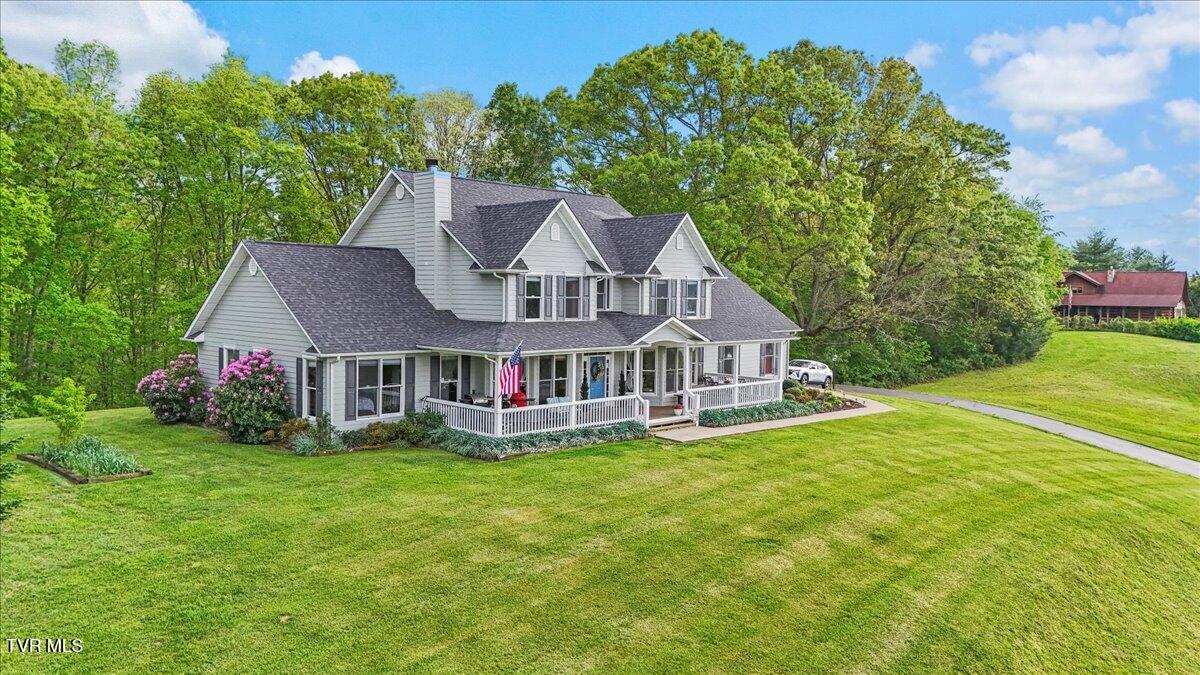 221 Harbor View Road Butler, TN 37640 - Photo 4 of 62 05-DJI_20230823150855_0299_D