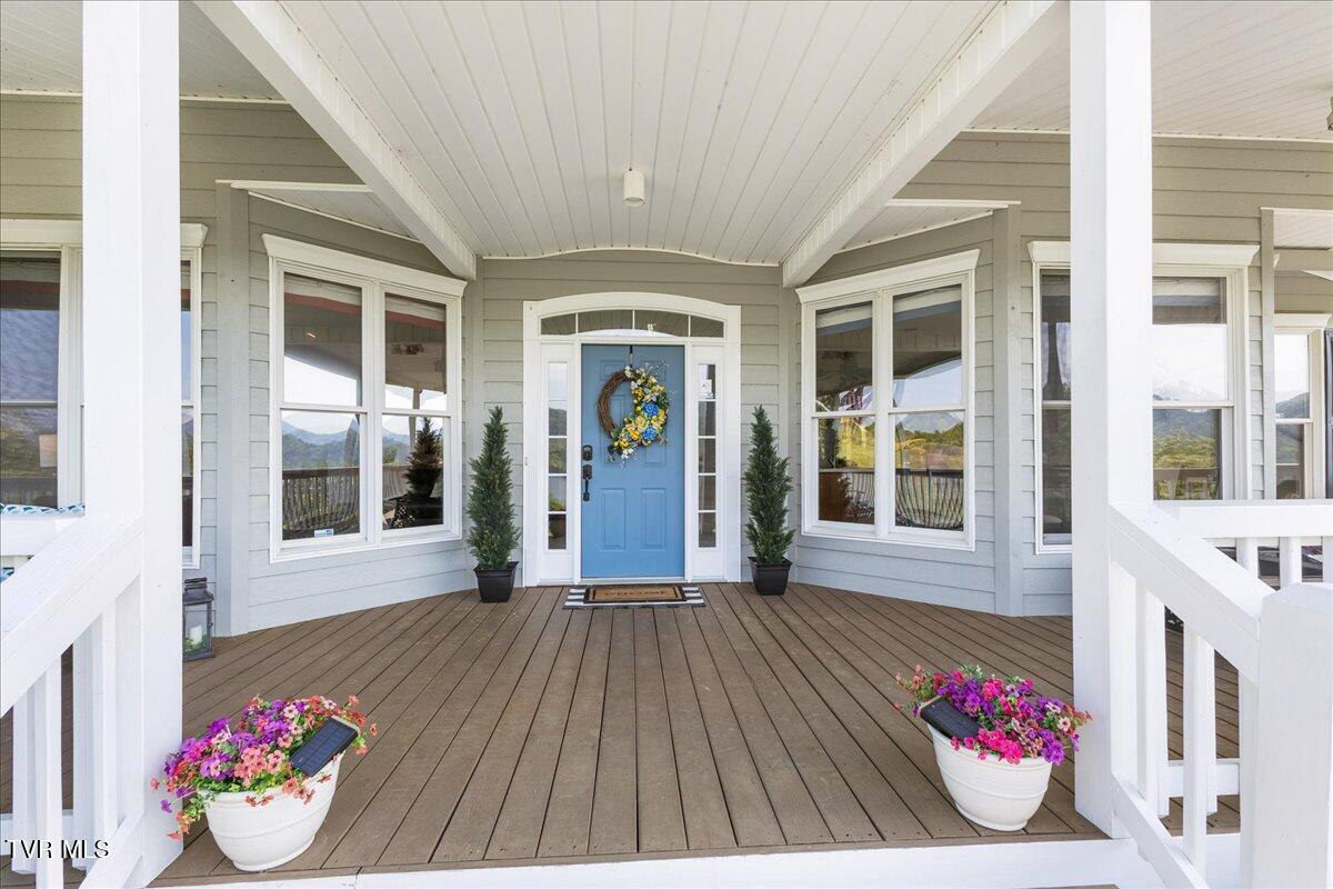 221 Harbor View Road Butler, TN 37640 - Photo 6 of 62 07-128A6975