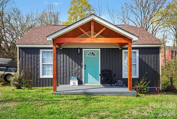 $239,800 | 315 Pineview Street, Kannapolis, NC 28083