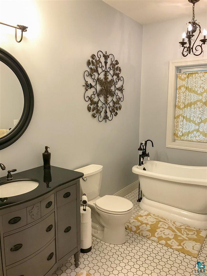 1597 Kortie Road Carlton, MN 55718 - Photo 18 of 24 Bathroom