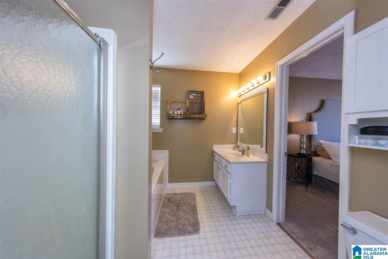 109 Berryhill Lane Alabaster, AL 35007 - Photo 15 of 23