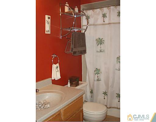 103 Redpine Loop Old Bridge, NJ 08857 - Photo 13 of 17 Gallery Image 13