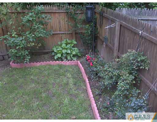 103 Redpine Loop Old Bridge, NJ 08857 - Photo 15 of 17 Gallery Image 15