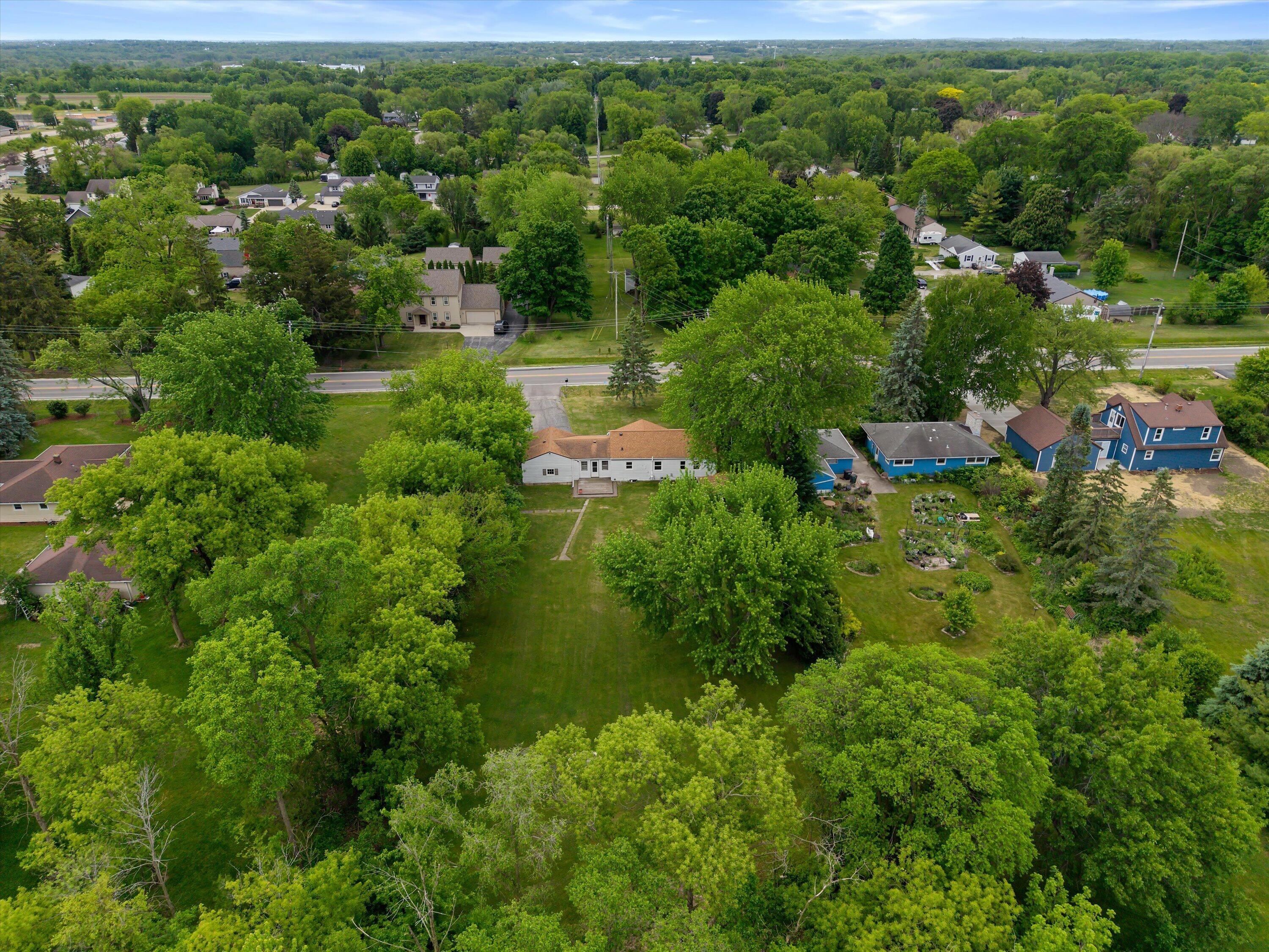 7828 West Puetz Road Franklin, WI 53132 - Photo 43 of 53 42-DJI_20260601093911_0117_D
