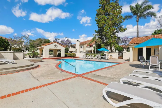 $599,900 | 740 Breeze Hill Road, Unit 193, Vista, CA 92081