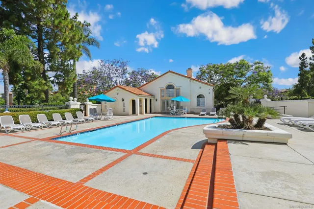 $599,900 | 740 Breeze Hill Road, Unit 193, Vista, CA 92081