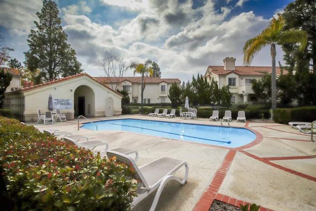 $599,900 | 740 Breeze Hill Road, Unit 193, Vista, CA 92081