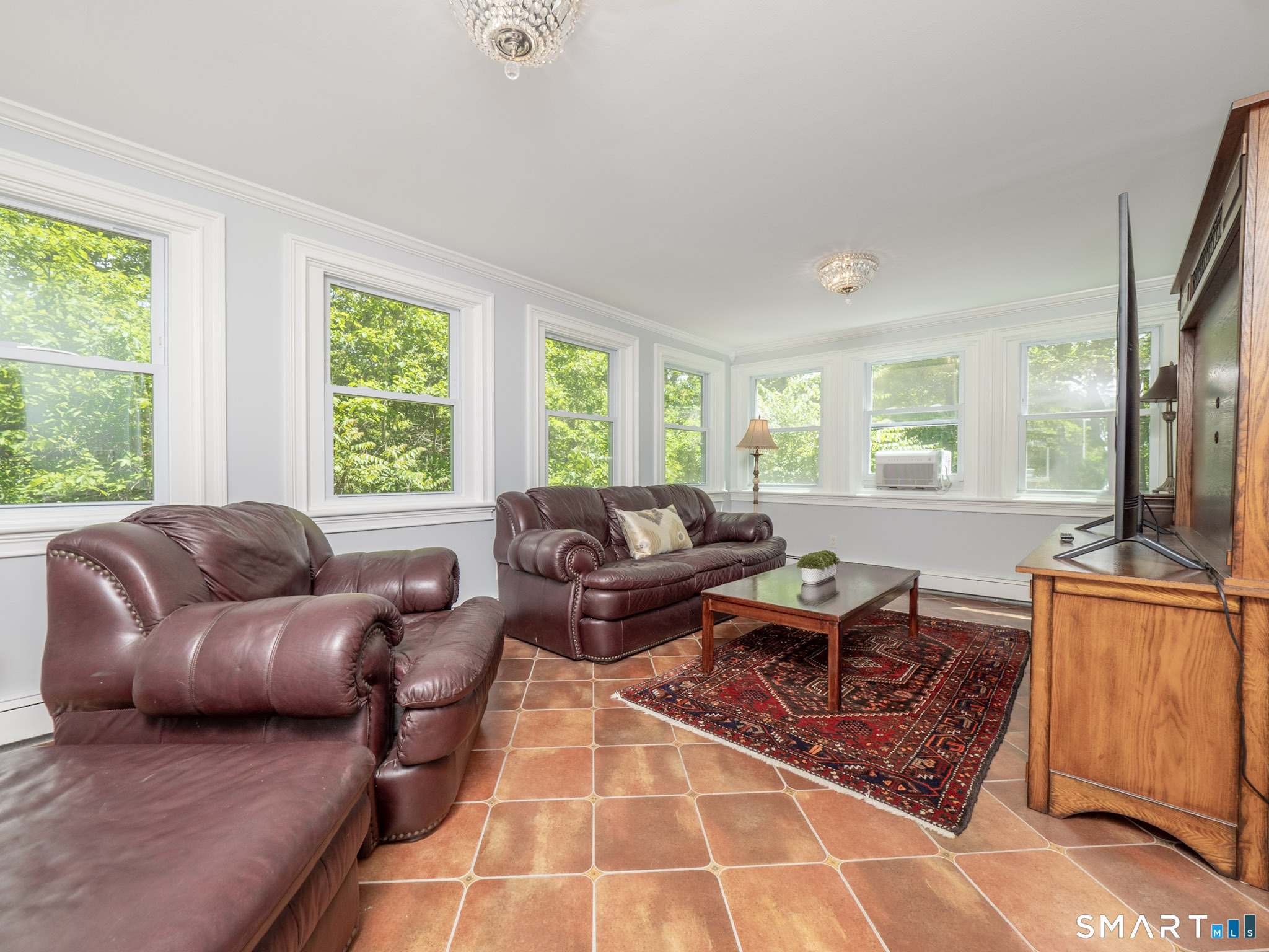 34 Powder Horn Hill Road Wilton, CT 06897 - Photo 8 of 24