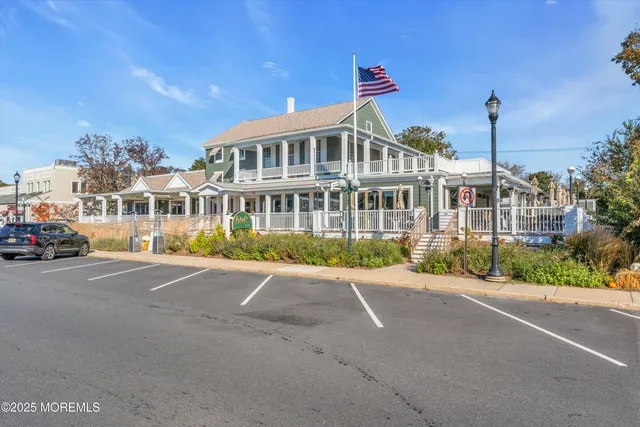 $8,150,000 | 103 North Ocean Avenue, Sea Girt, NJ 08750