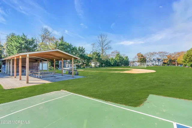 $8,150,000 | 103 North Ocean Avenue, Sea Girt, NJ 08750