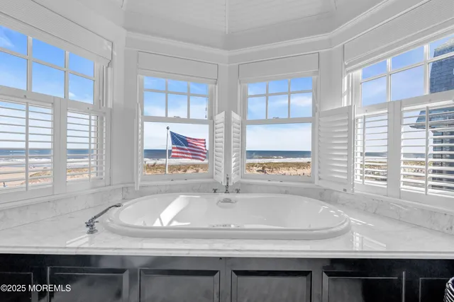 $8,150,000 | 103 North Ocean Avenue, Sea Girt, NJ 08750