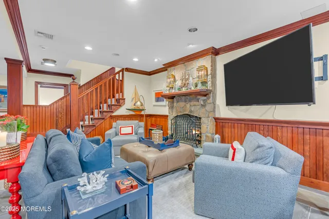 $8,150,000 | 103 North Ocean Avenue, Sea Girt, NJ 08750