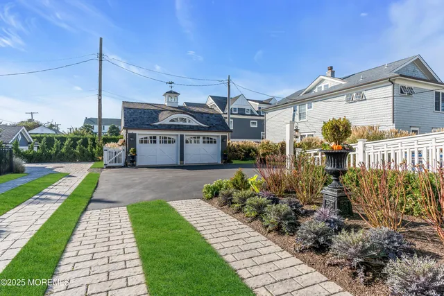 $8,150,000 | 103 North Ocean Avenue, Sea Girt, NJ 08750