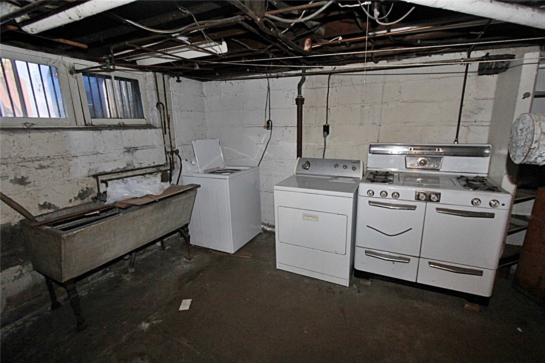 35 McKinley Street Rochester, NY 14609 - Photo 38 of 42